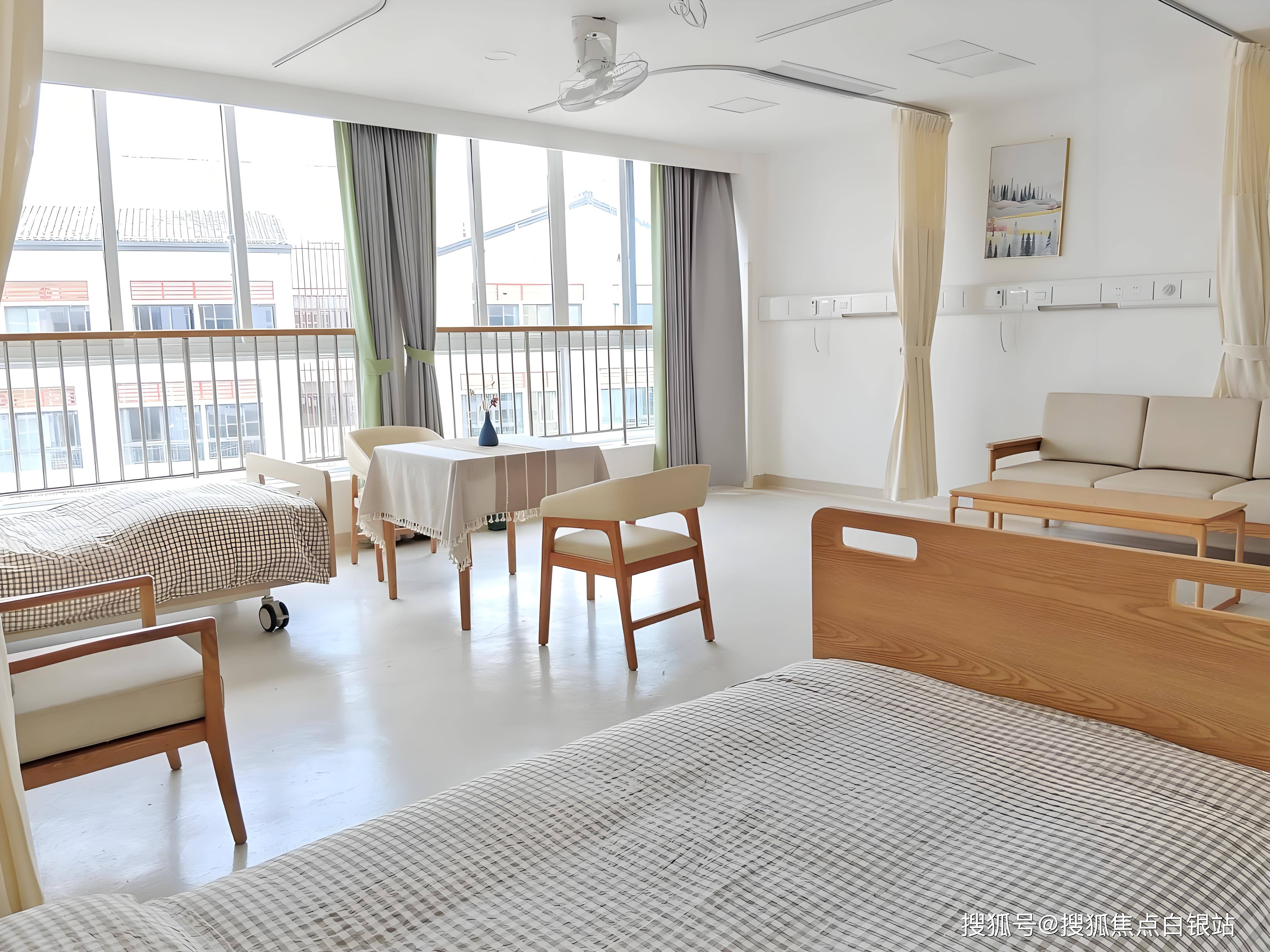 四川最新24小时套医保卡电话方法分析(最方便真实的四川医保卡客服电话96多个方法)